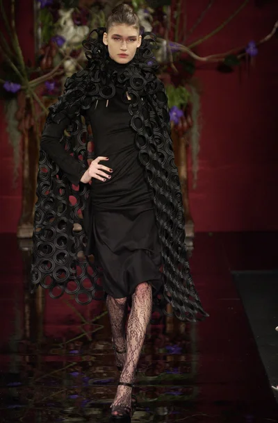 Look 12